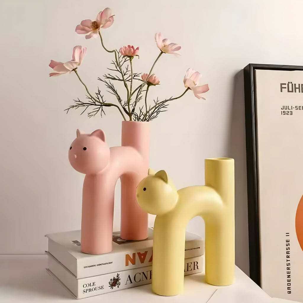 U-Shape Cartoon Cat Vase – Modern Ceramic Home Décor