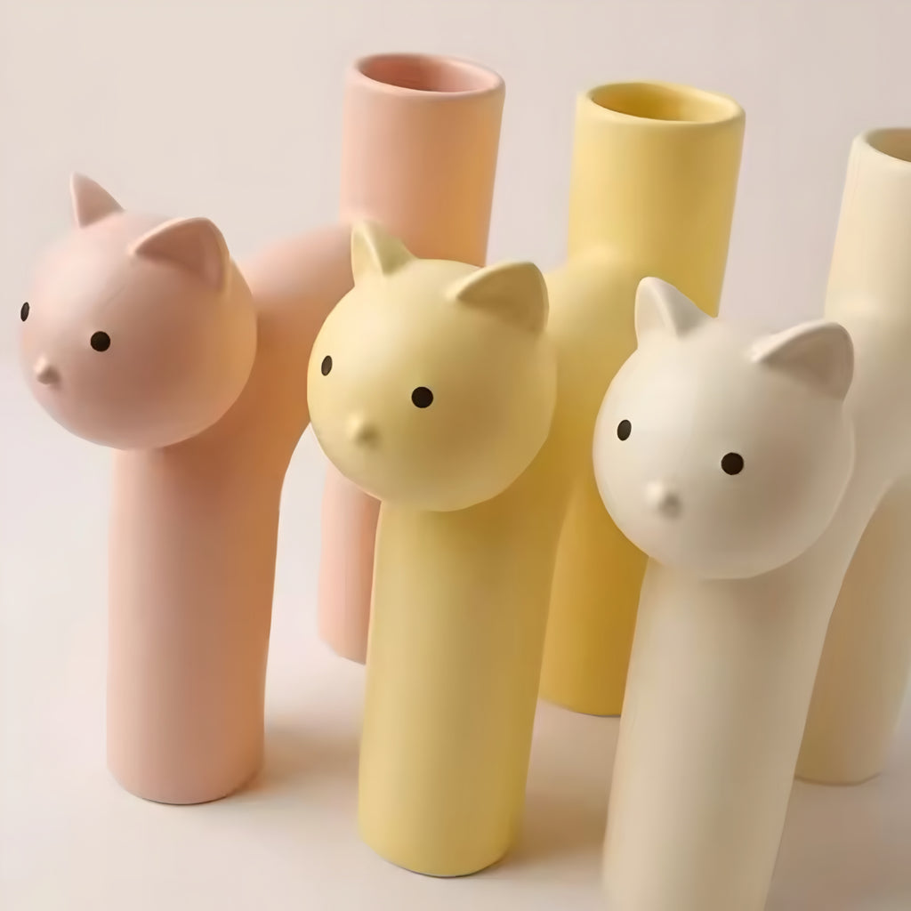 U-Shape Cartoon Cat Vase – Modern Ceramic Home Décor